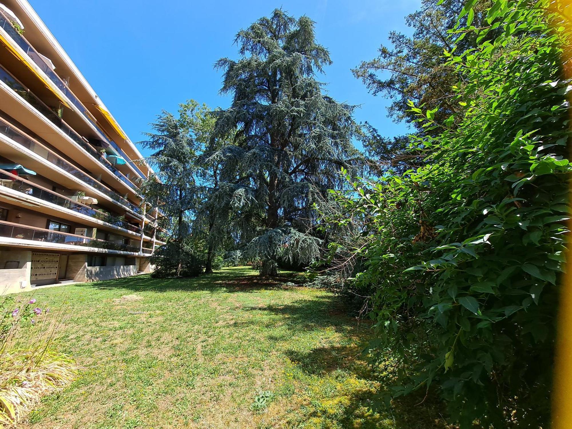 Le Duc De Savoie Apartment